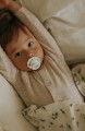 pol_pl_Elodie-Details-smoczek-lateksowy-Binky-Bloom-3-m-vanilla-white-36105_5.jpg